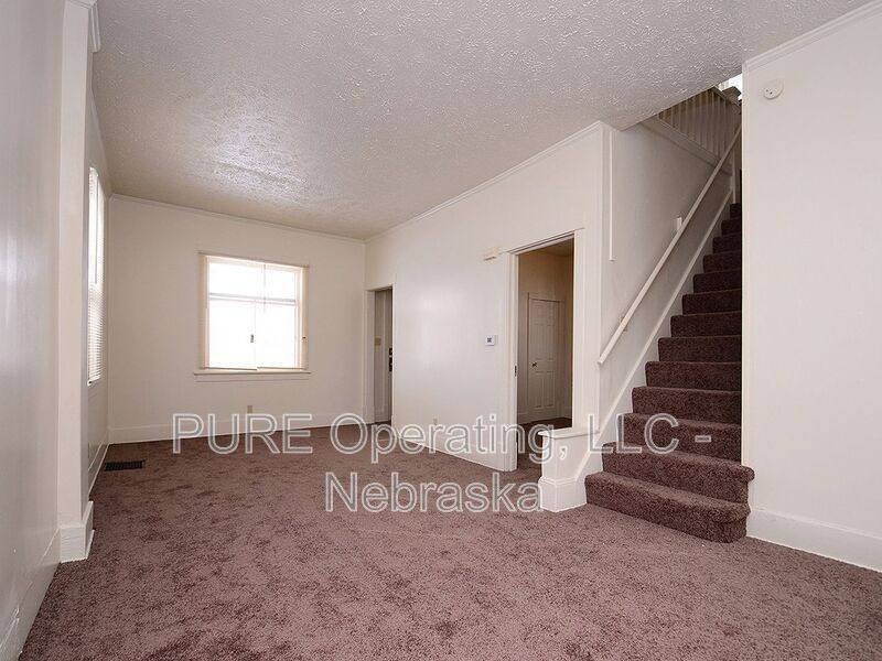House for rent at 2514 Corby St, Omaha, NE 68111