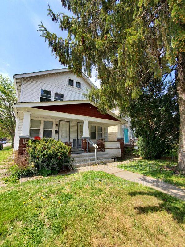 House for rent at 1091 S Champion Ave, Columbus, OH 43206
