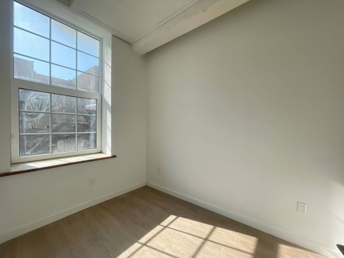 Apartment for rent at 500 E Broadway, Clifton Heights, PA 19018