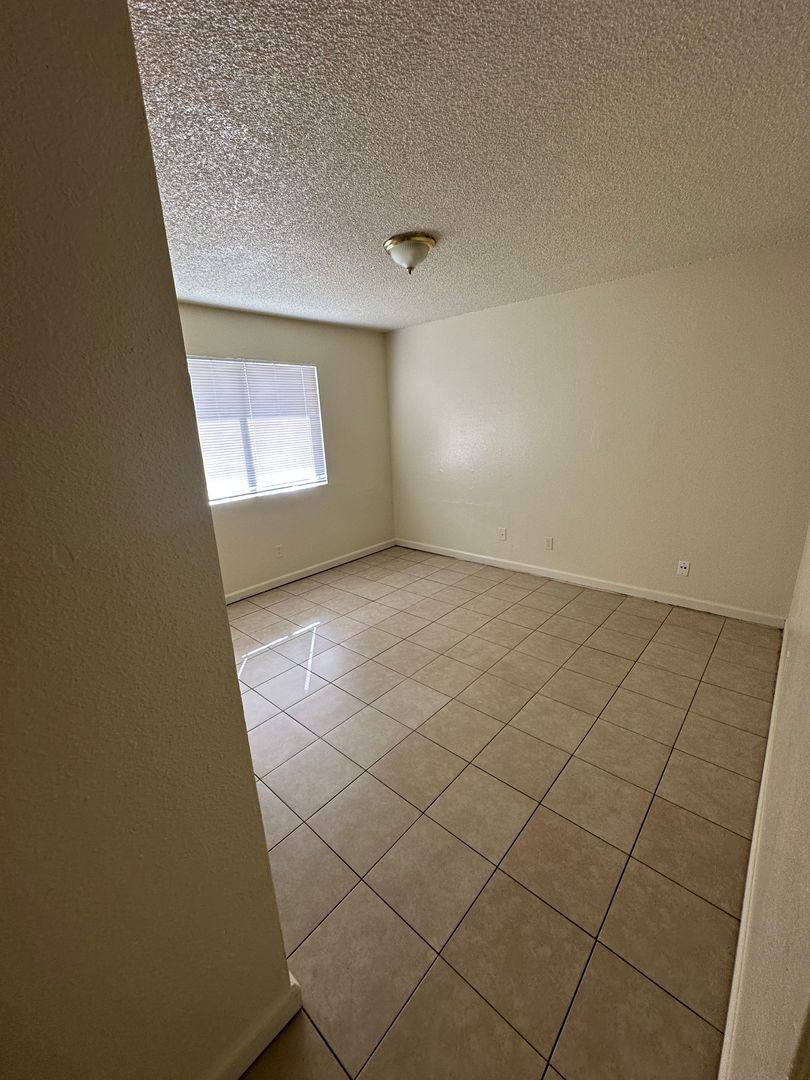 Apartment for rent at 1440 W Canal Dr, Turlock, CA 95380