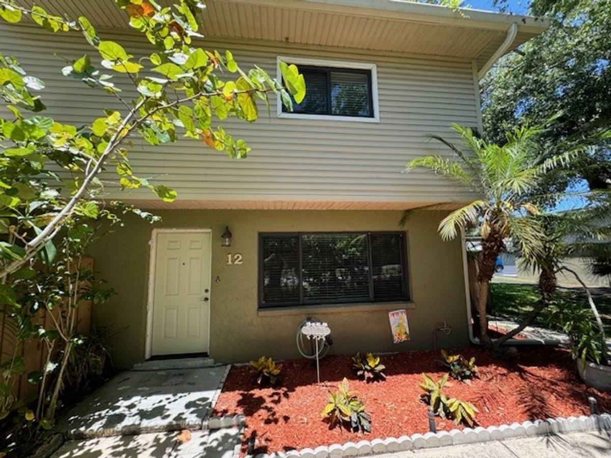 Condo for rent at 516 S Plumosa St, Merritt Island, FL 32952