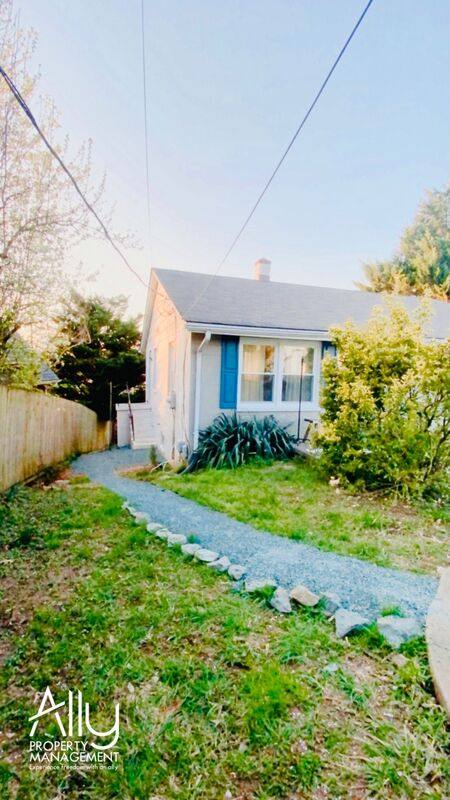House for rent at 879 Ridge St - D #TERRACE, Charlottesville, VA 22902