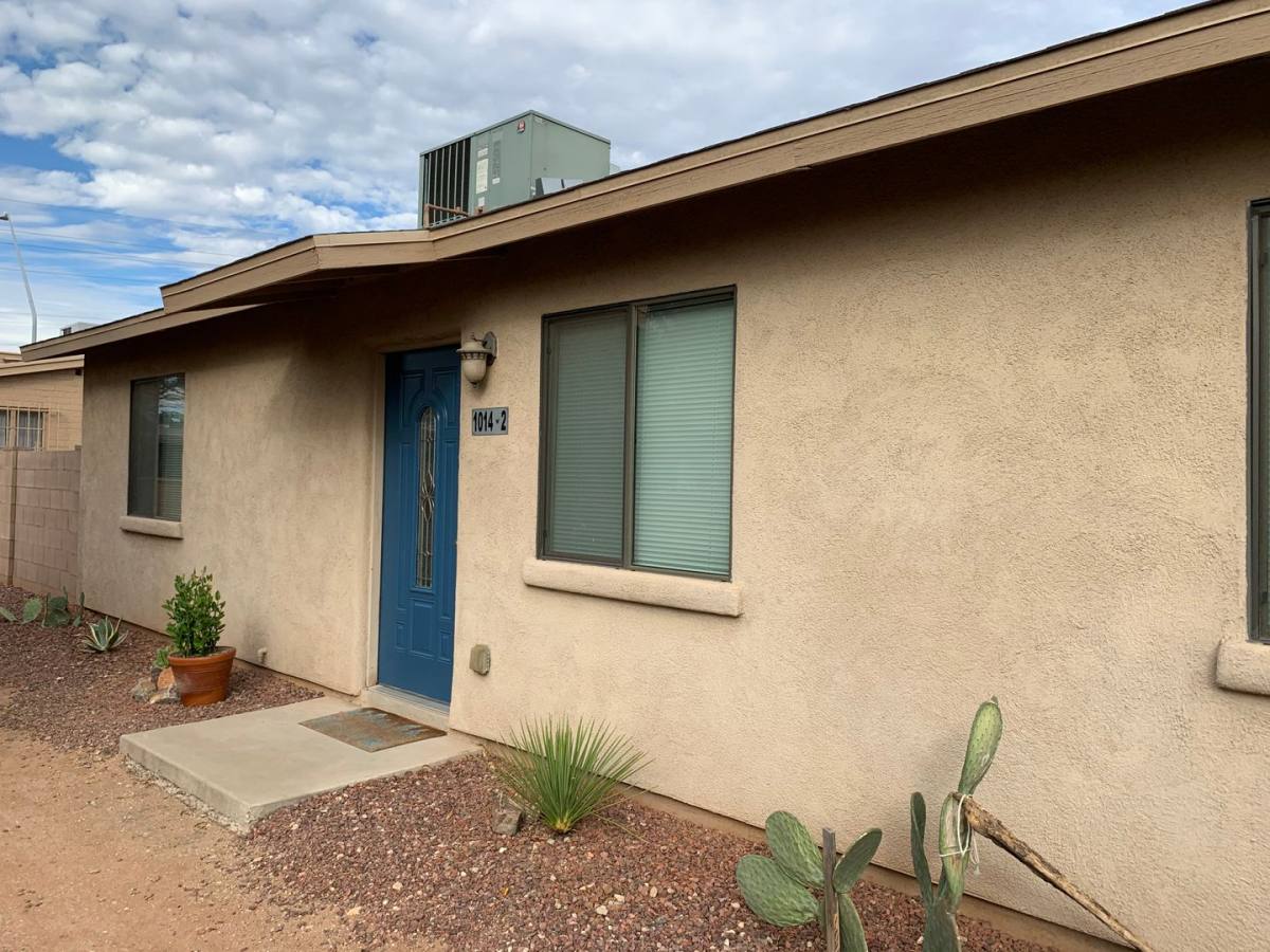 House for rent at 1014 E Glenn St, Tucson, AZ 85719