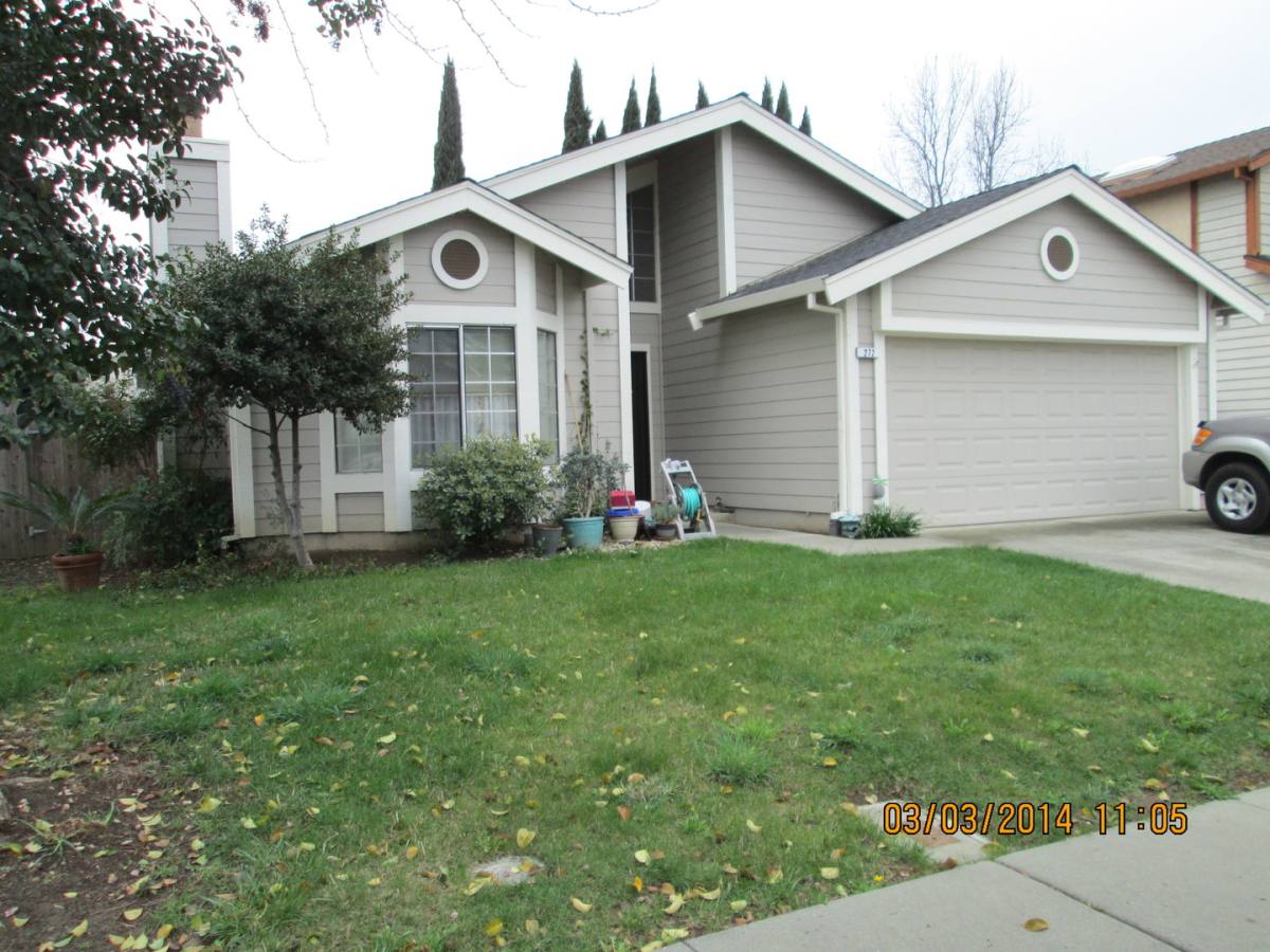 House for rent at 272 Newport Circle, Vacaville, CA 95687