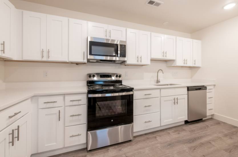 Apartment for rent at 911 S Main, Ann Arbor, MI 48104