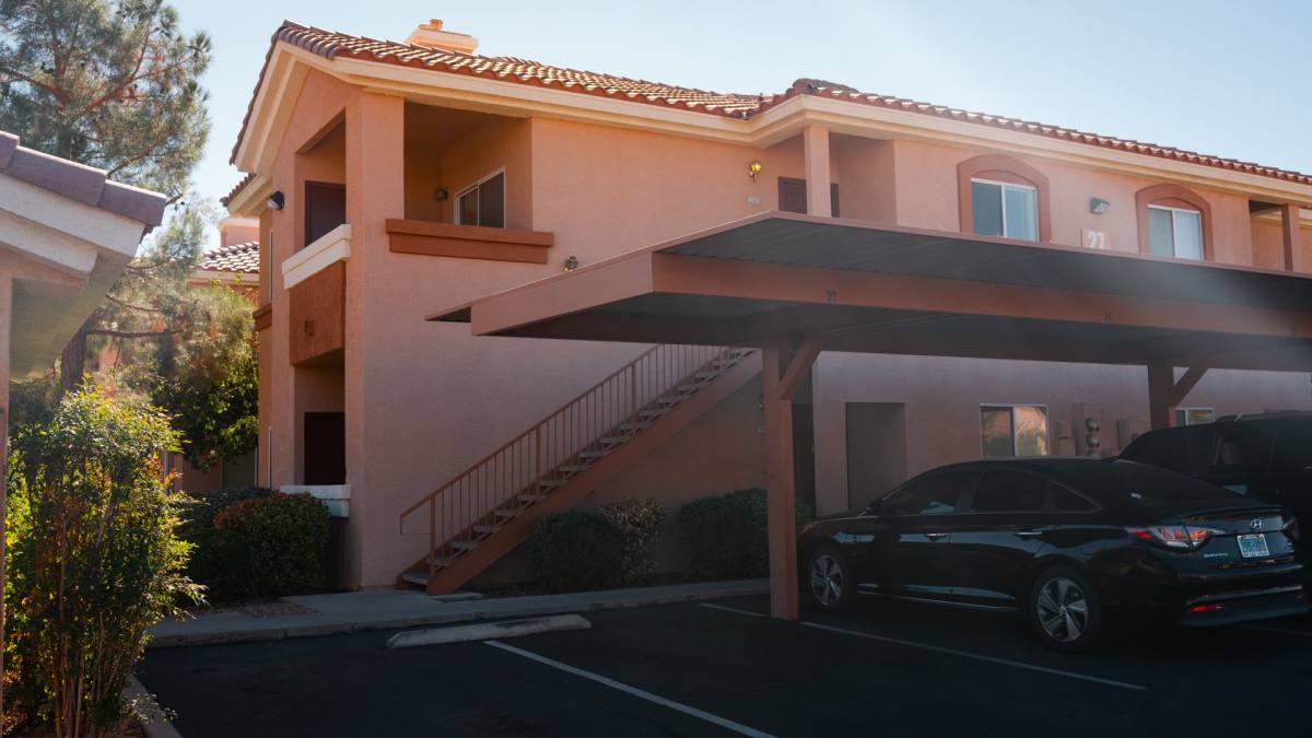 Condo for rent at 1050 E Cactus Ave, Las Vegas, NV 89183