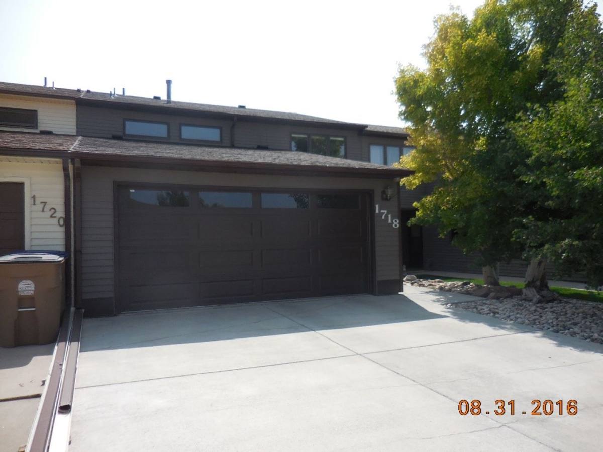 Townhouse for rent at 1718 Palmer, Laramie, WY 82070