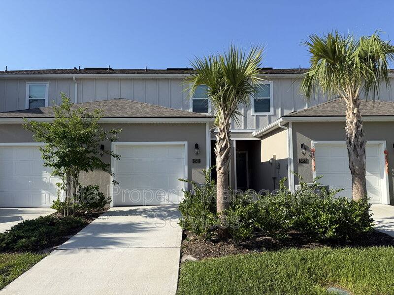 Townhouse for rent at 3581 Prairie Wind Court, Middleburg, FL 32068