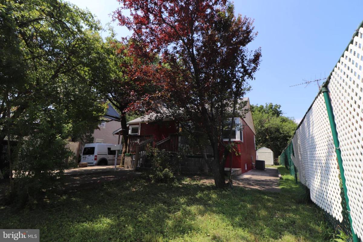 House for rent at 817 Chillum Rd, Hyattsville, MD 20783