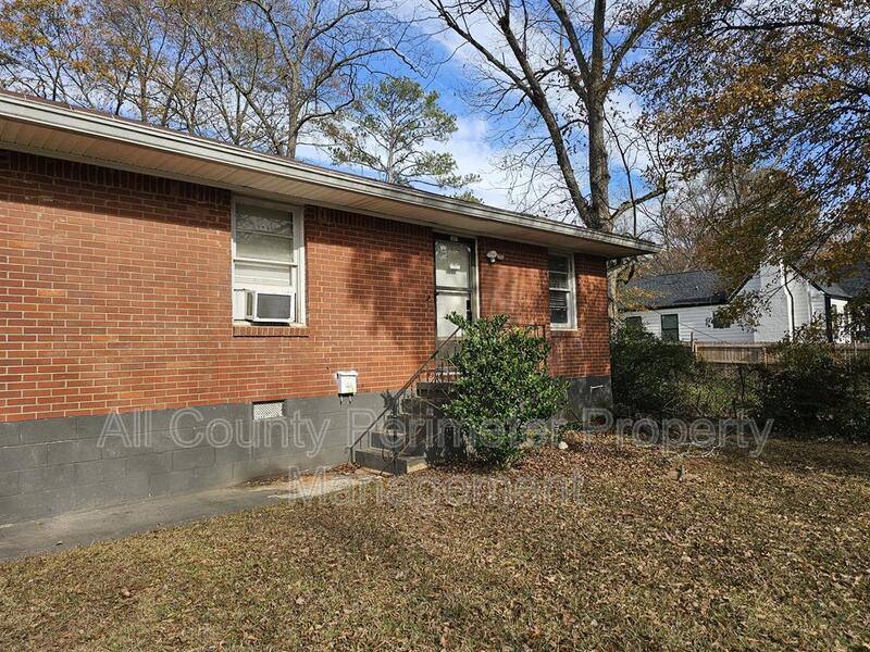 Apartment for rent at 1879 Chapman Ave, Atlanta, GA 30344