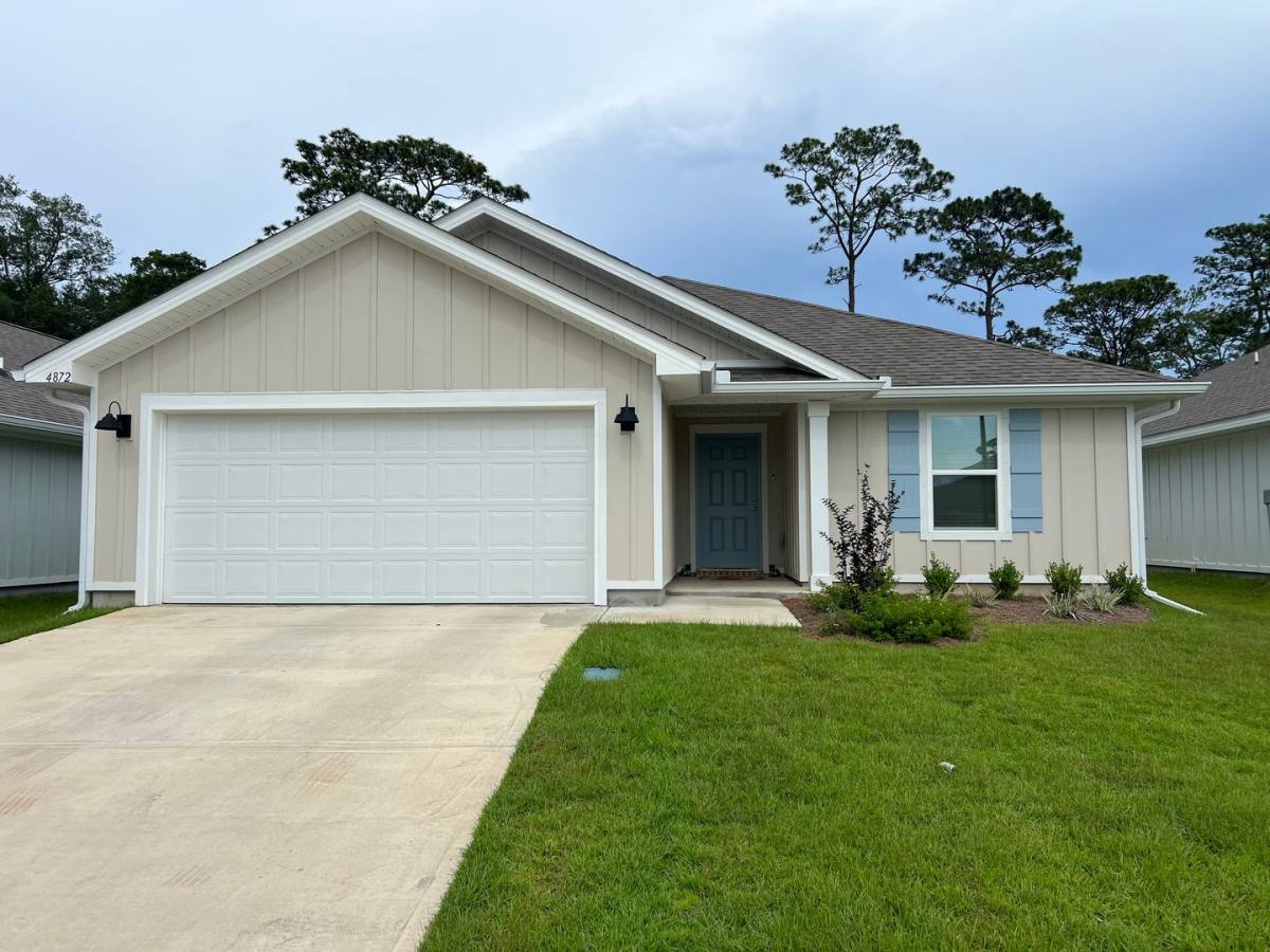 House for rent at 4872 Snipe Rd, Milton, FL 32571