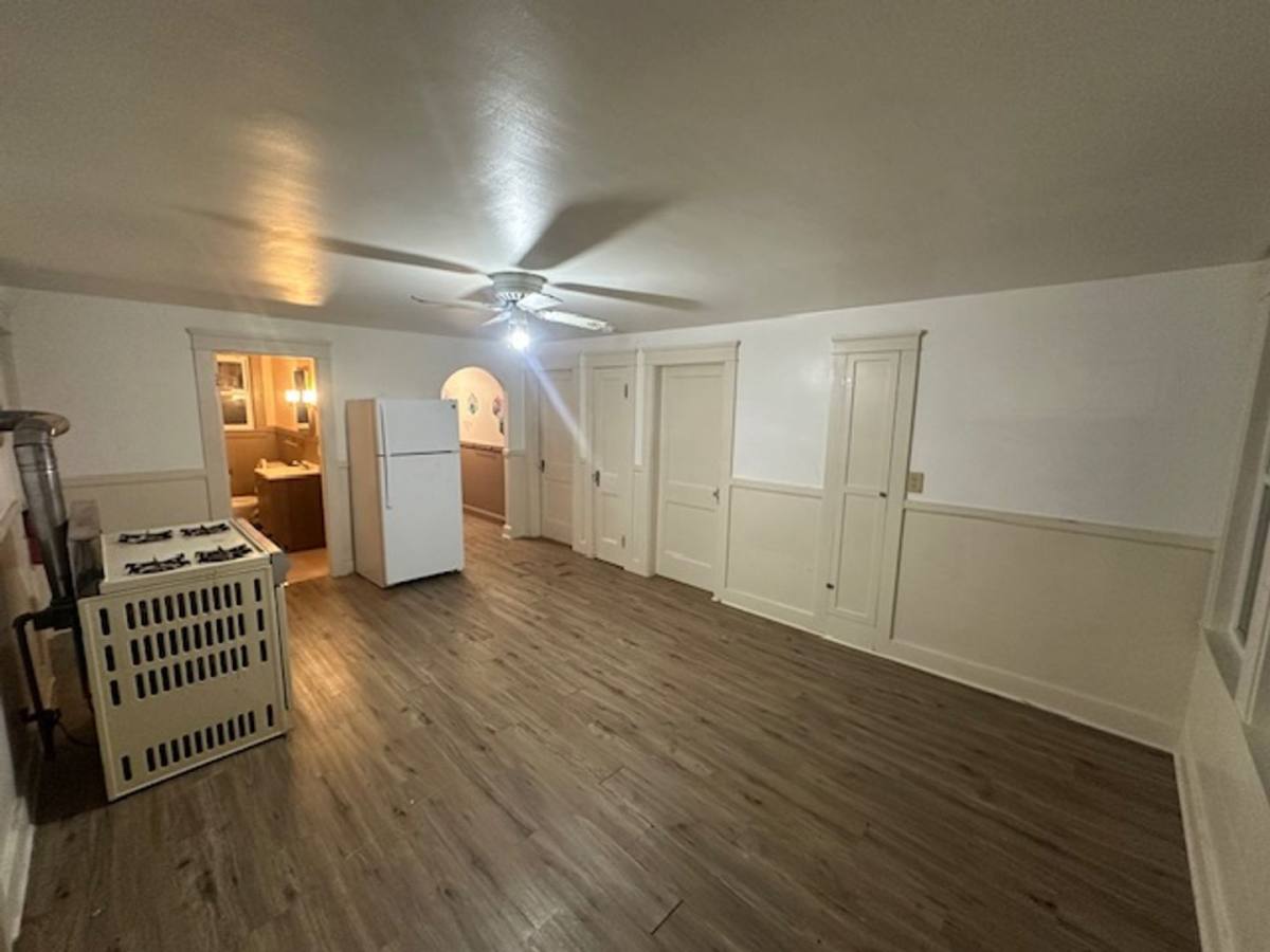 Apartment for rent at 448-450 Hamilton St, Southbridge, MA 01550