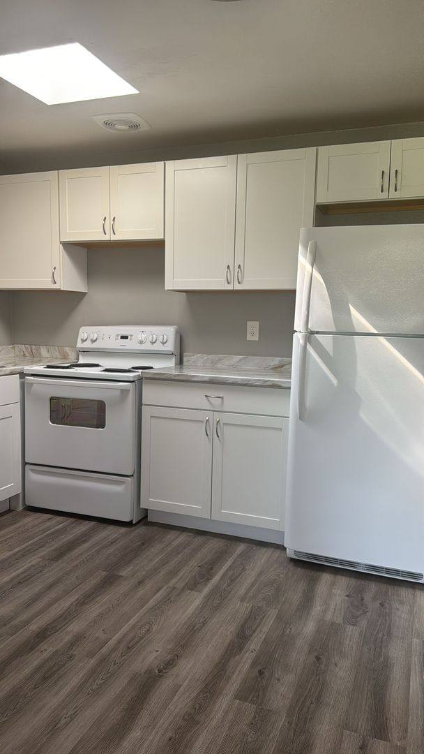 Apartment for rent at 505 S Olympia St, Kennewick, WA 99336