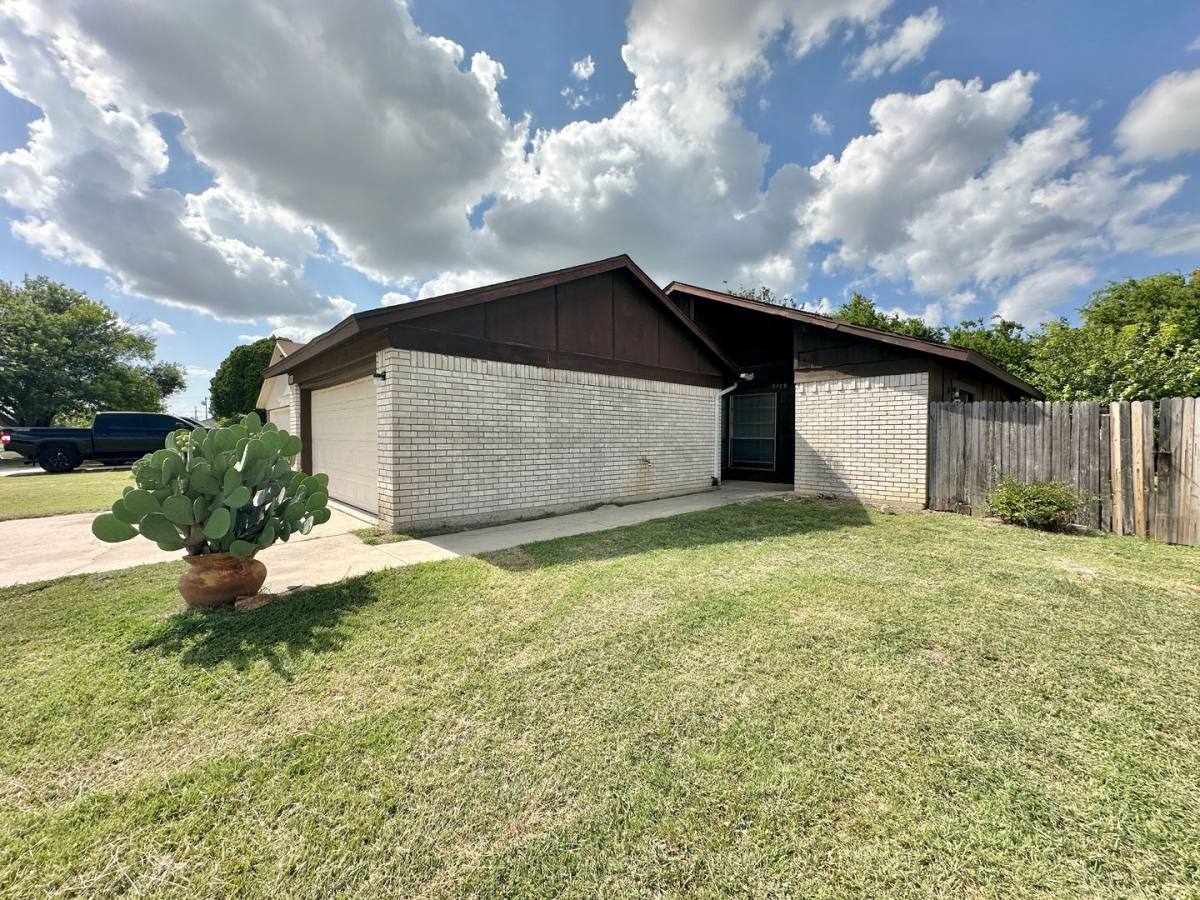 House for rent at 2105 Creekwood Dr, Killeen, TX 76542