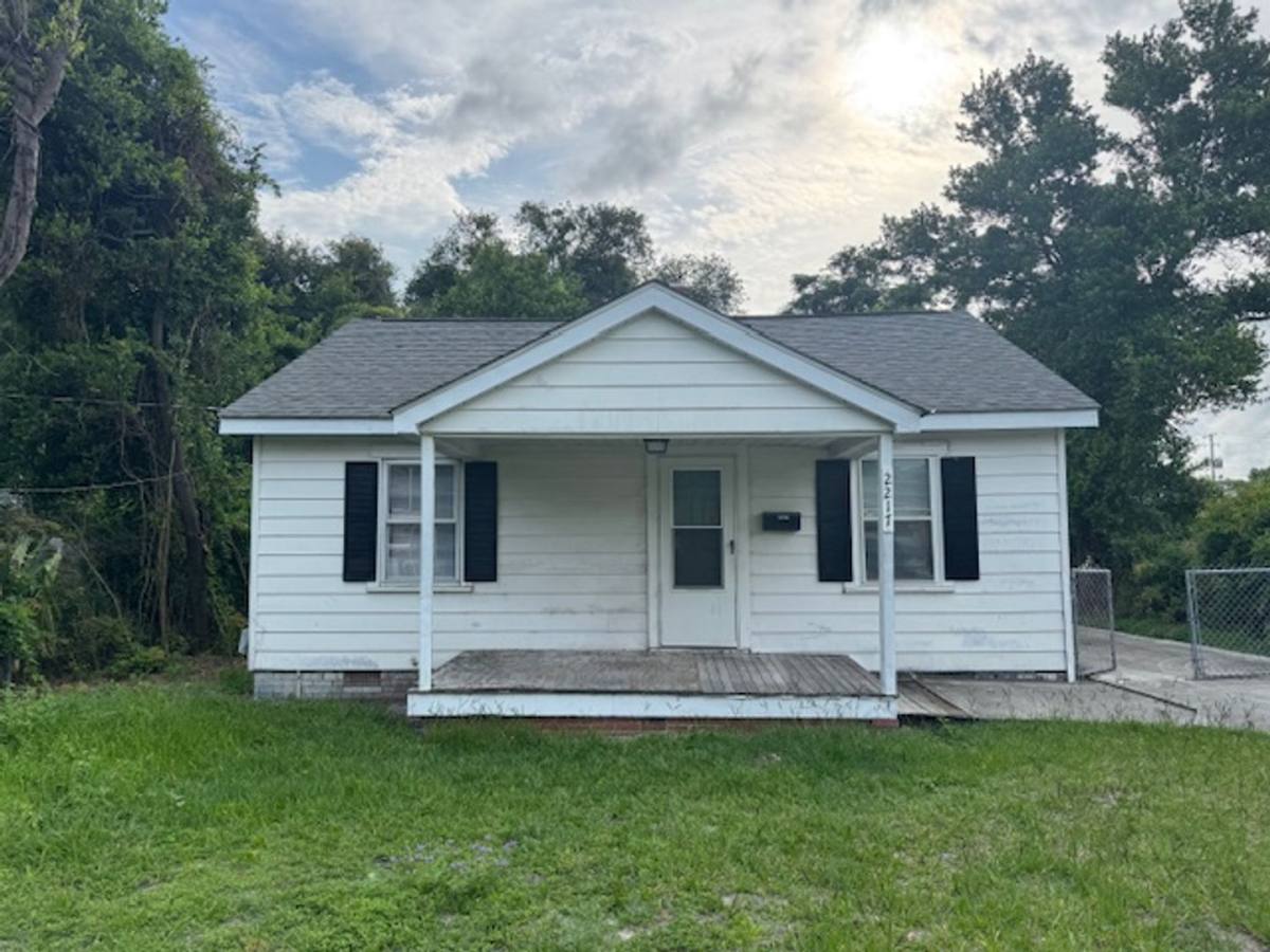 House for rent at 2217 Washington St, Wilmington, NC 28401