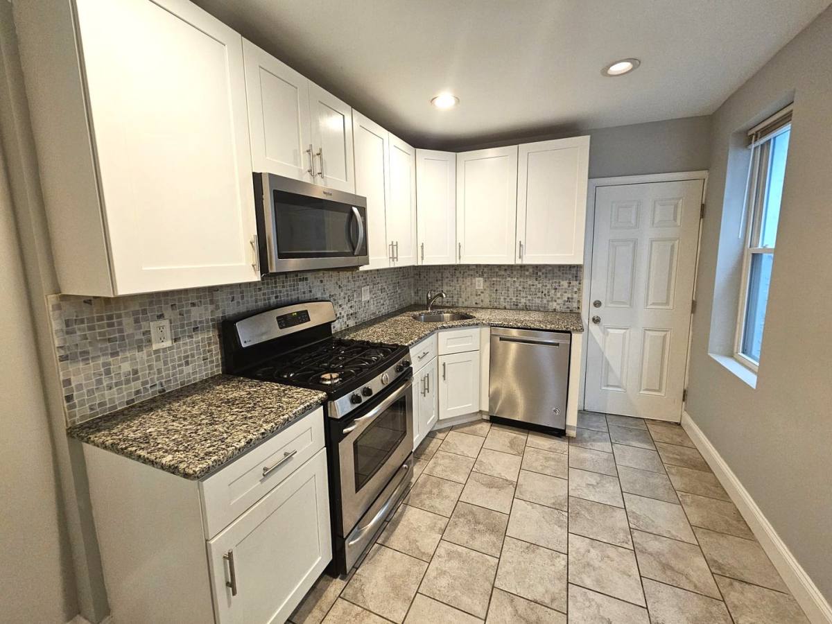 House for rent at 857 Brooklyn St, Philadelphia, PA 19104