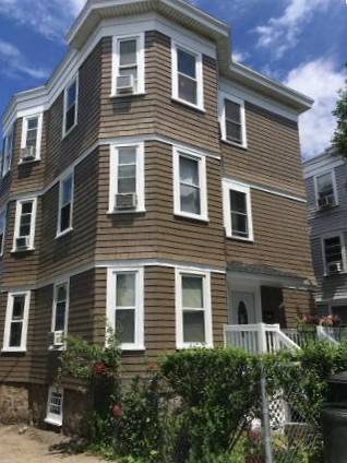 House for rent at 3985 Washington St, Roslindale, MA 02131