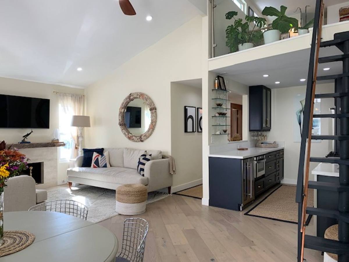 House for rent at 5356 Driftwood St, Oxnard, CA 93035
