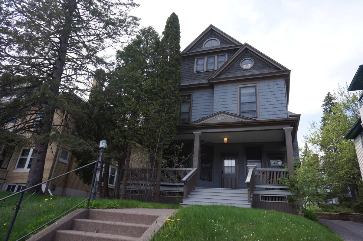 Apartment for rent at 1607 E Superior St, Duluth, MN 55812