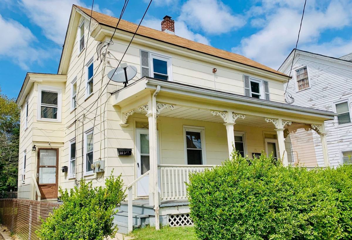 Apartment for rent at 314 E Pine St #1, Millville, NJ 08332