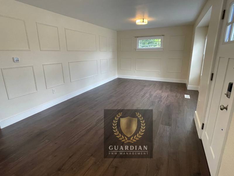 House for rent at 1936 5th St #A, Bremerton, WA 98337