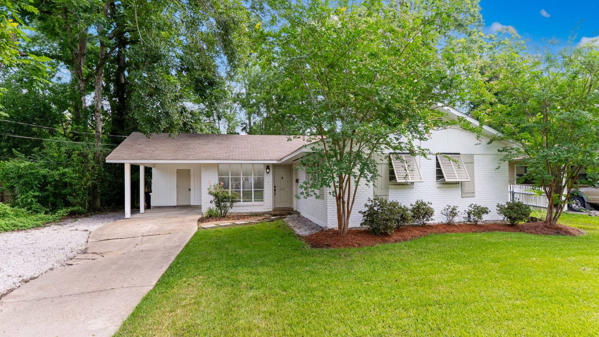 House for rent at 4587 Mimosa St, Baton Rouge, LA 70808