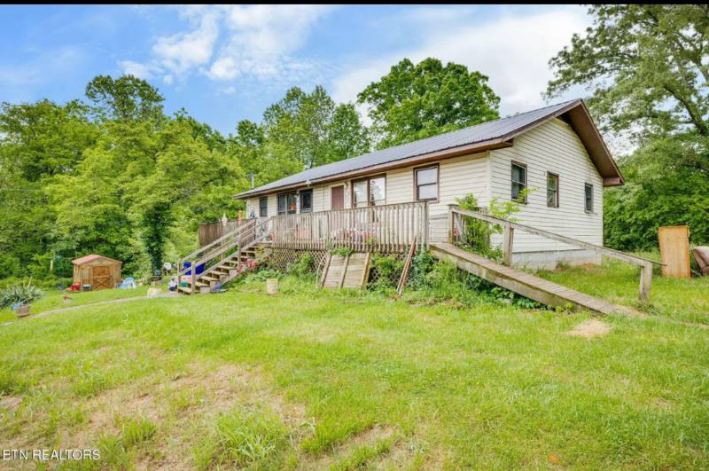 Apartment for rent at 1903 Breedenlawson Way, Knoxville, TN 37920