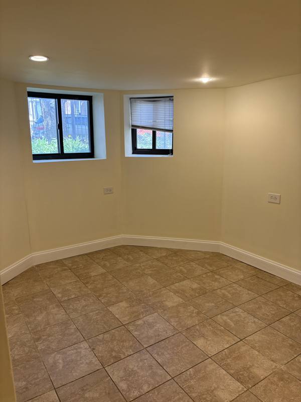 Apartment for rent at 1911 S Troy St, Chicago, IL 60623