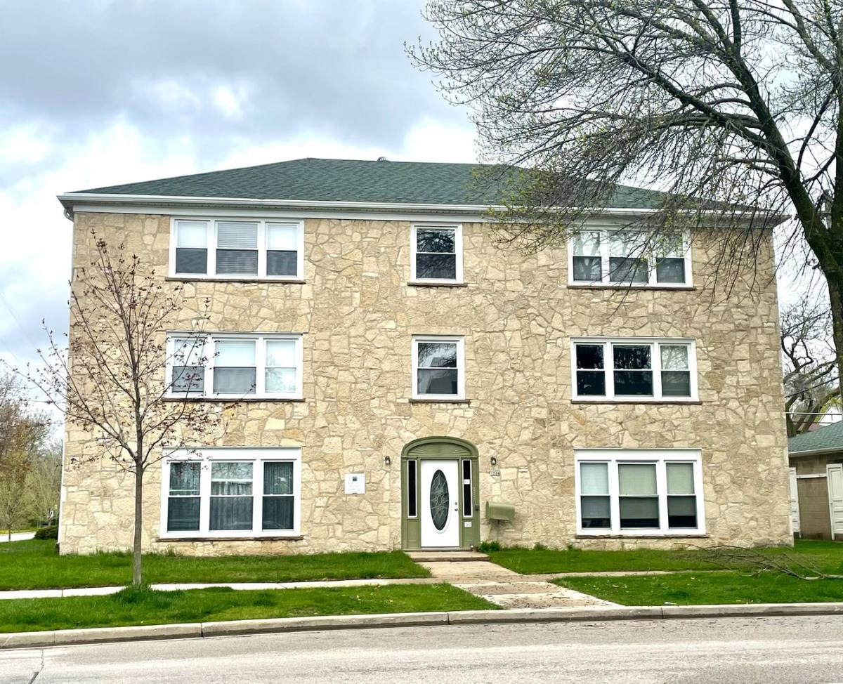 Apartment for rent at 1204 E Olive St, Milwaukee, WI 53211
