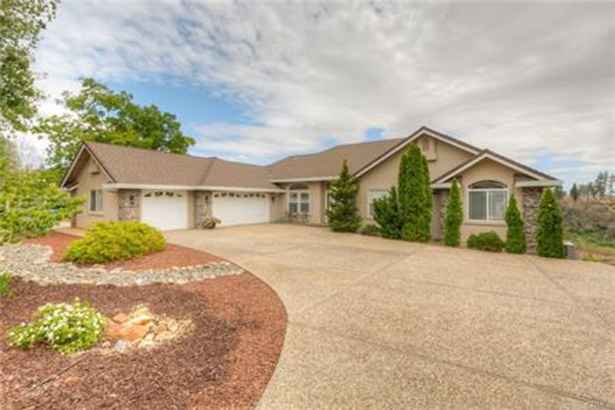 House for rent at 5793 Acorn Ridge, Paradise, CA 95969