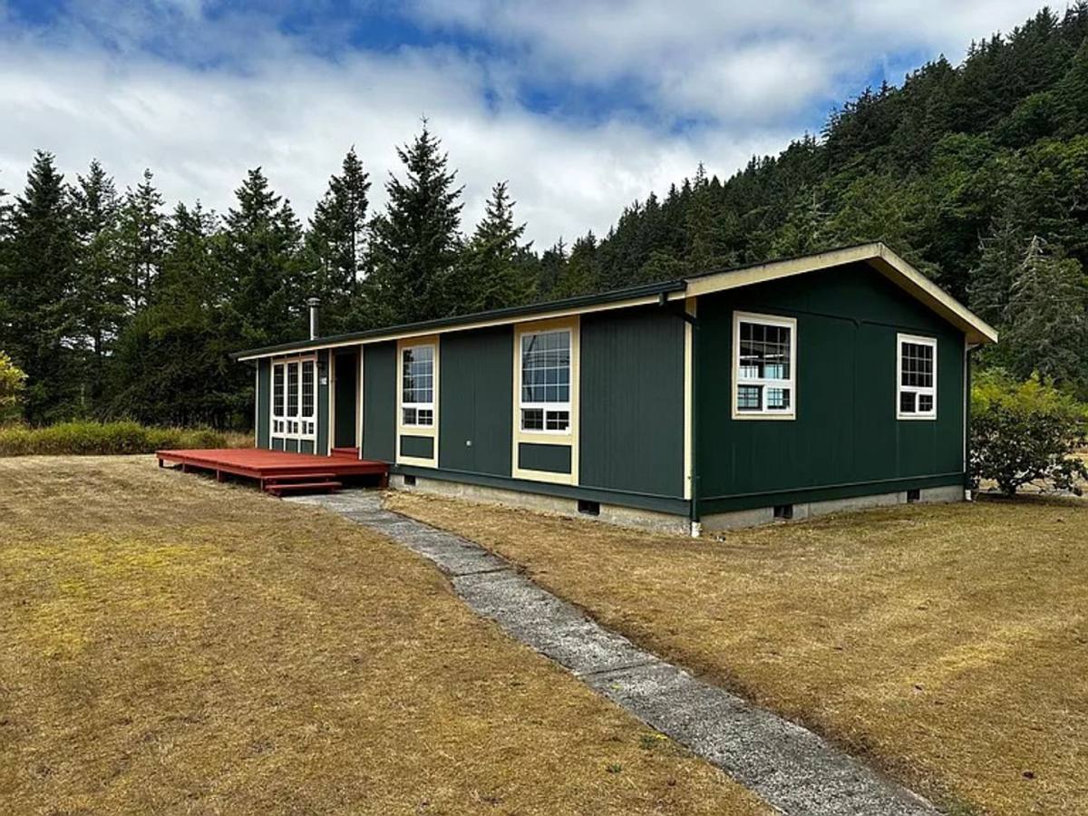 House for rent at 286 Highway, Chinook, WA 98614