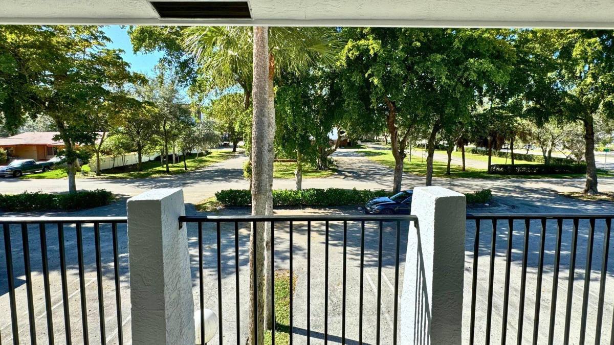 Apartment for rent at Riverview Square, 3351 NW 86th Ave #3367, Coral Springs, FL 33065