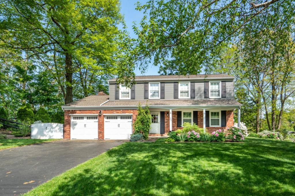 House for rent at 122 Rivercrest Dr, Coraopolis, PA 15108