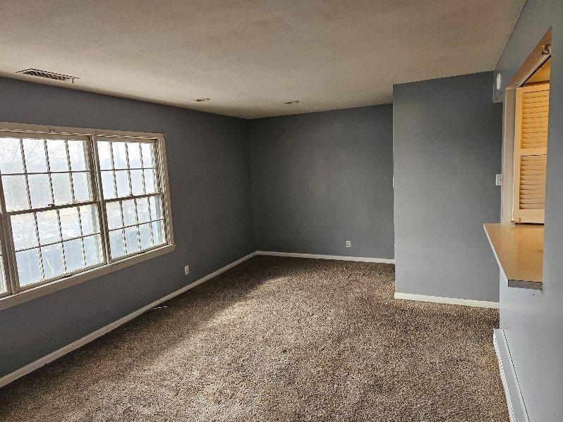 Apartment for rent at 105 S Elder Lane, Decatur, IL 62522
