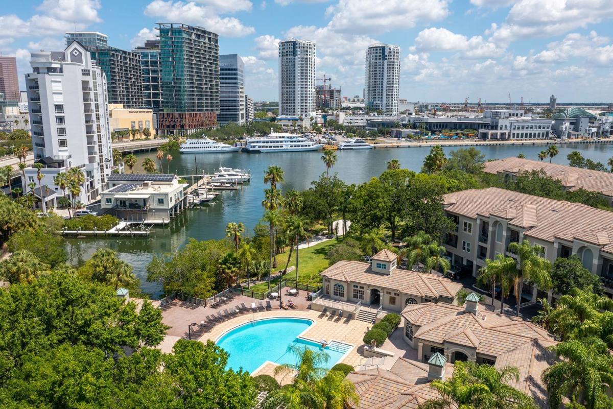 Condo for rent at Island Place, 705 Mainsail Dr #1, Tampa, FL 33602