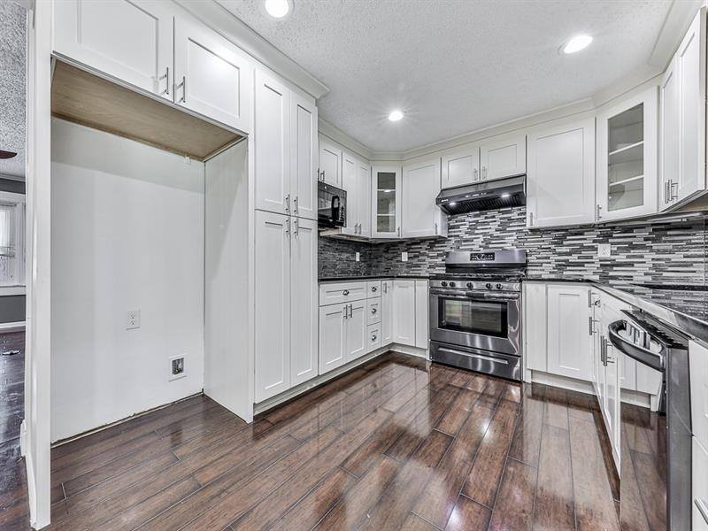 House for rent at 931 Pair Rd SW, Marietta, GA 30060
