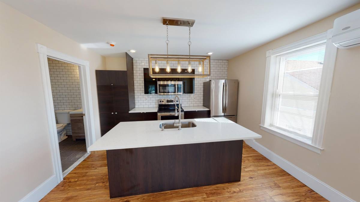 Apartment for rent at 193 Vinton St, Providence, RI 02909