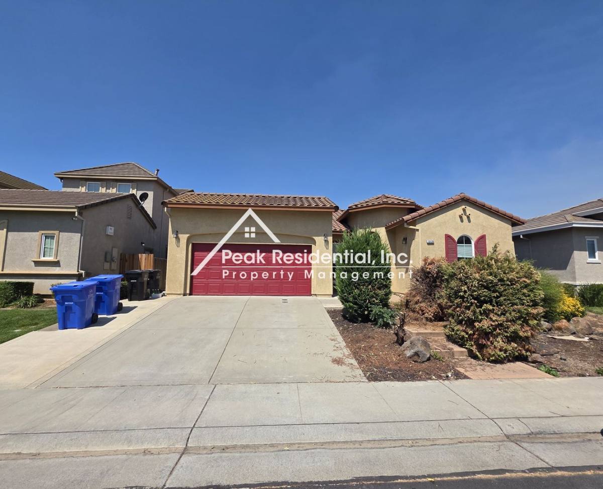 House for rent at 10126 Kuhn Ranch Way, Elk Grove, CA 95757