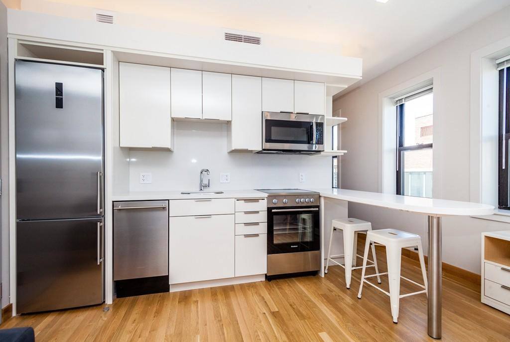 Apartment for rent at 115 Mount Auburn St #U1, Cambridge, MA 02138
