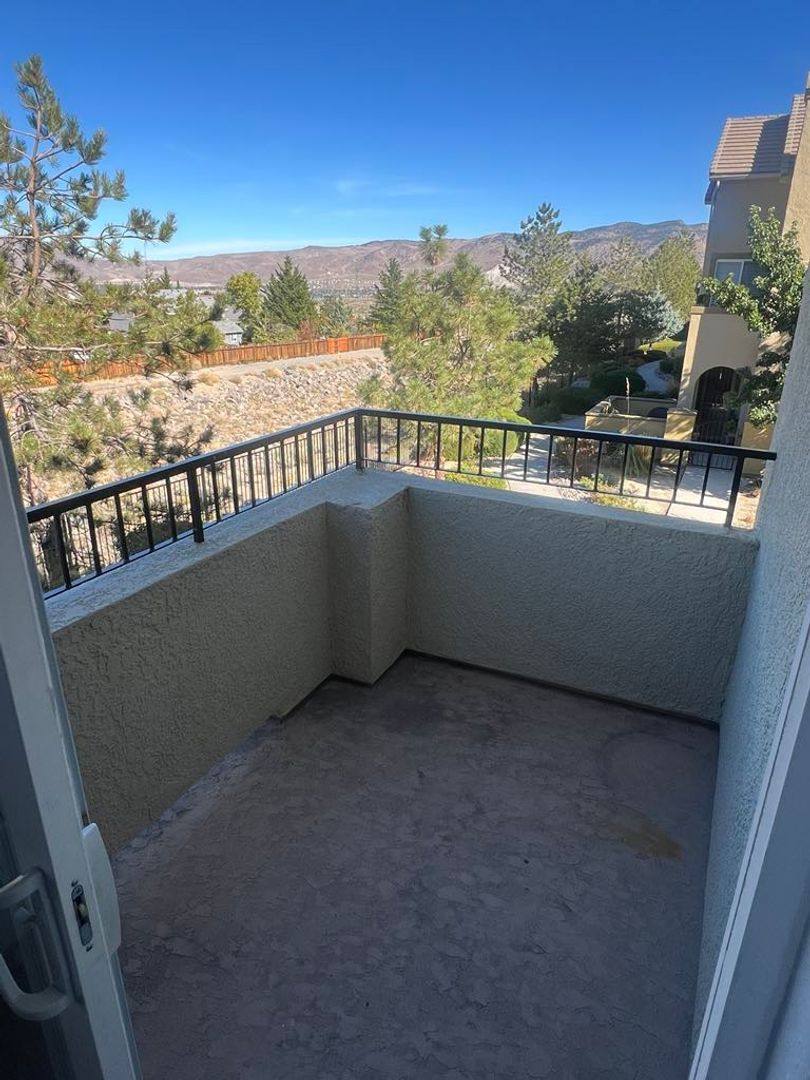 Townhouse for rent at 17000 Wedge Parkway, Reno, NV 89511