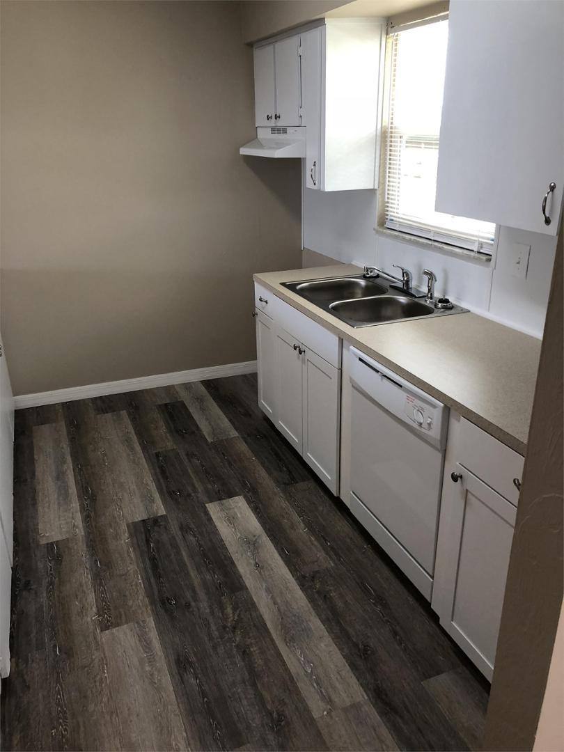 Apartment for rent at Westview Condominiums, 3325 SE 15th Place #201, Cape Coral, FL 33904