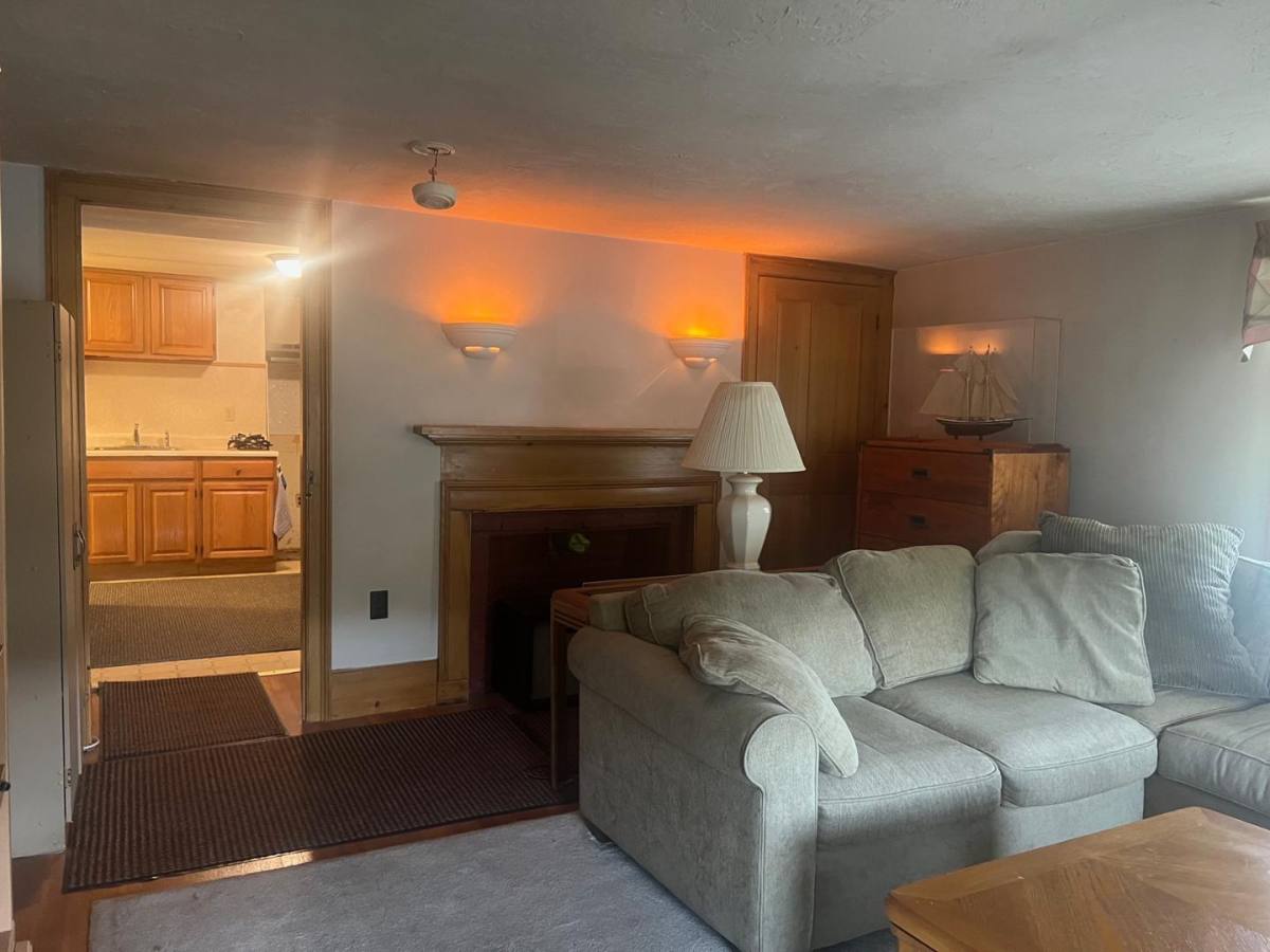 Apartment for rent at 316 S St #4, Framingham, MA 01702