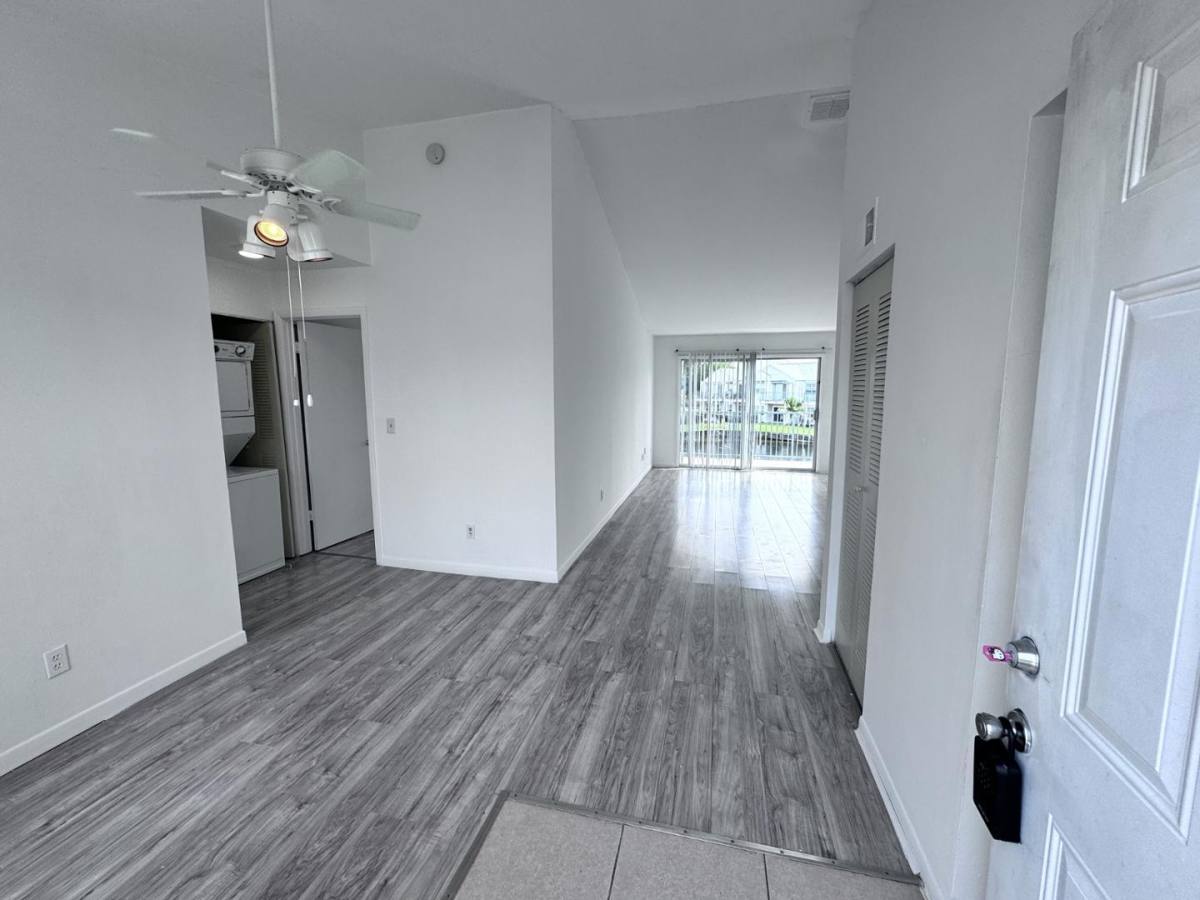 Condo for rent at Dockside at Ventura Condominiums, 2512 Woodgate Blvd #204, Orlando, FL 32822