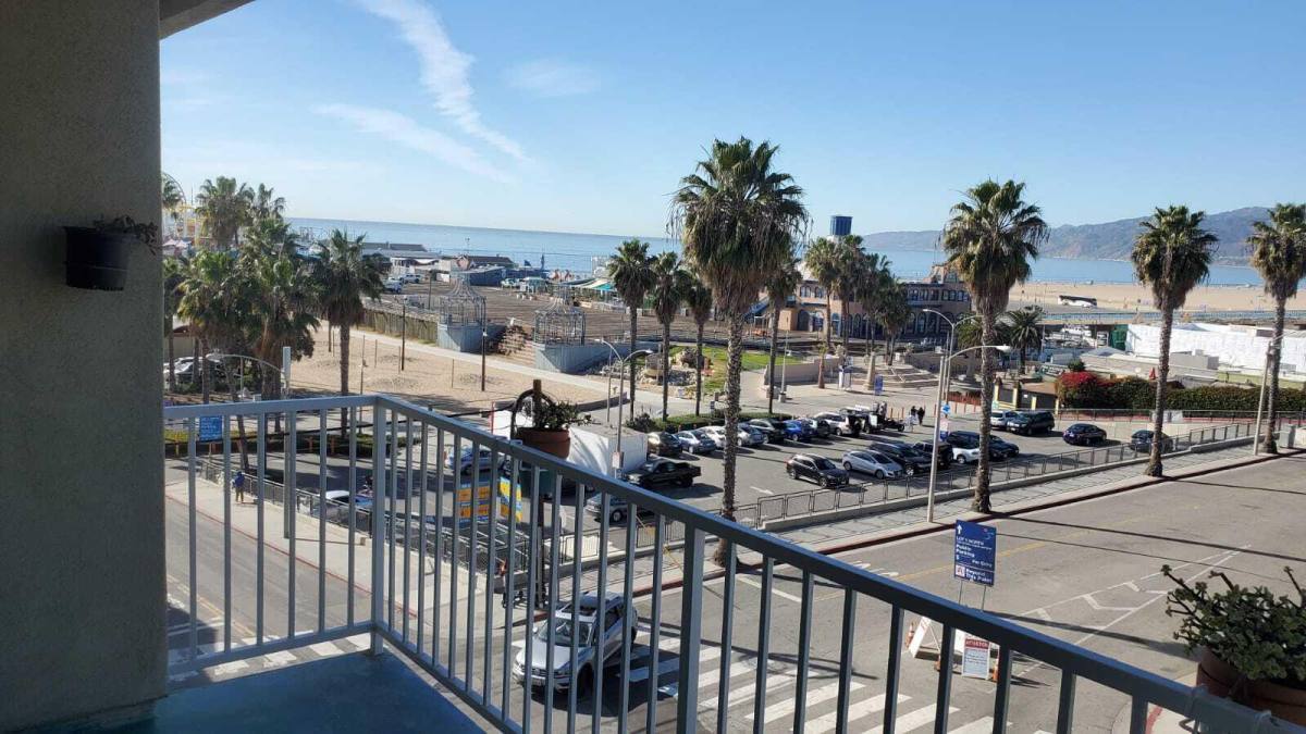 Condo for rent at 1649 Appian Way #311, Santa Monica, CA 90401