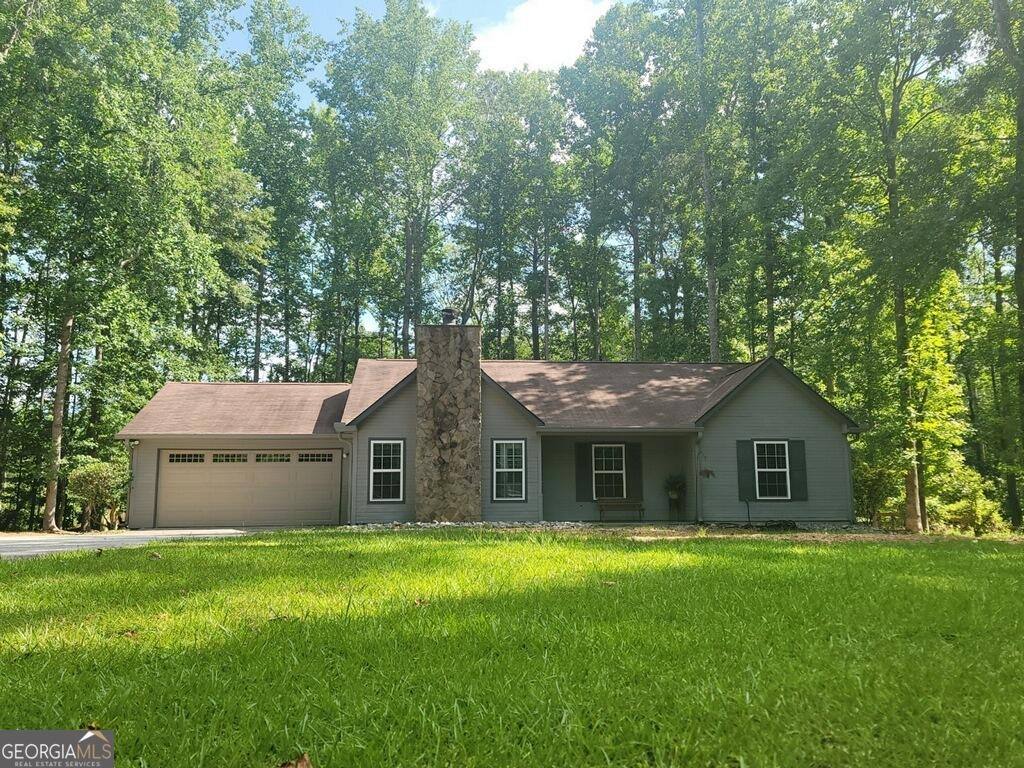 House for rent at 235 Winona Dr, Fayetteville, GA 30214