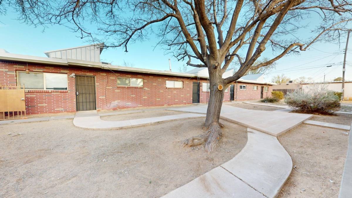 Apartment for rent at 3410 Vail Ave SE #1, Albuquerque, NM 87106