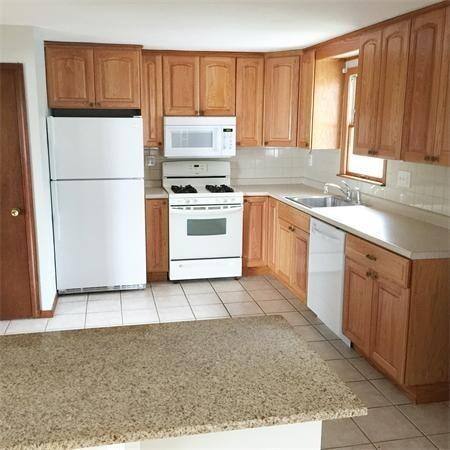House for rent at 41 Loomis St, Cambridge, MA 02138