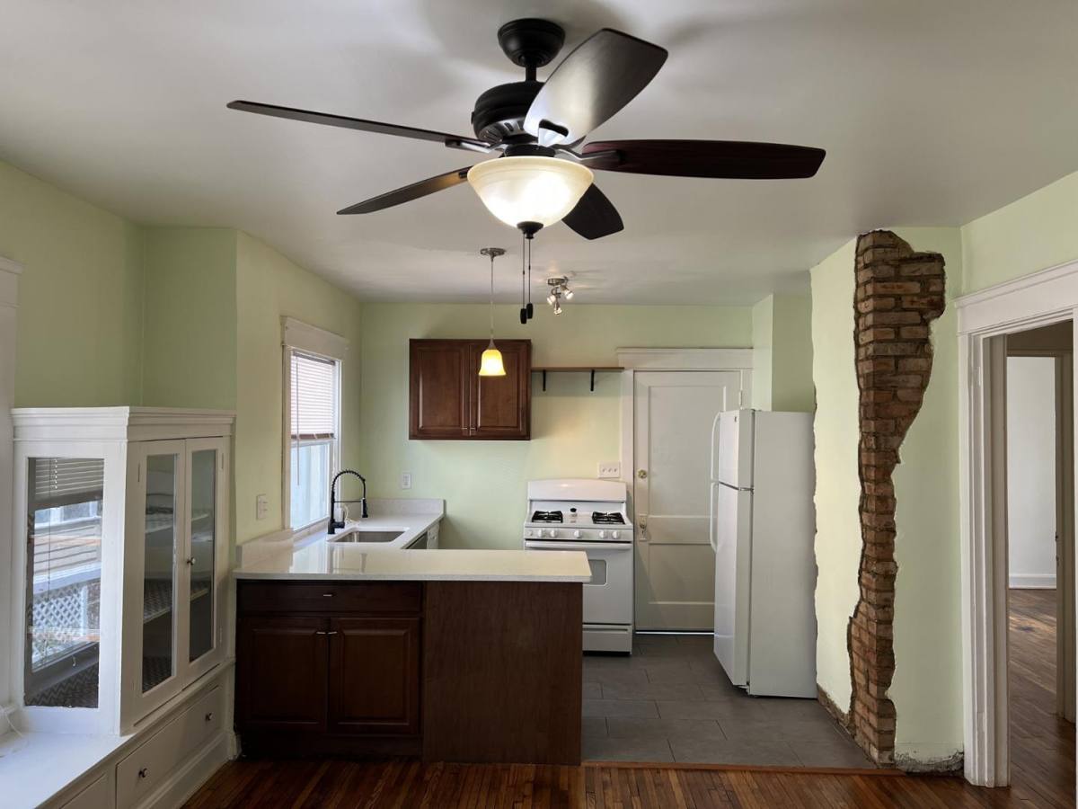 House for rent at 2249 Bellfield Ave - 1st Floor, Cleveland, OH 44106