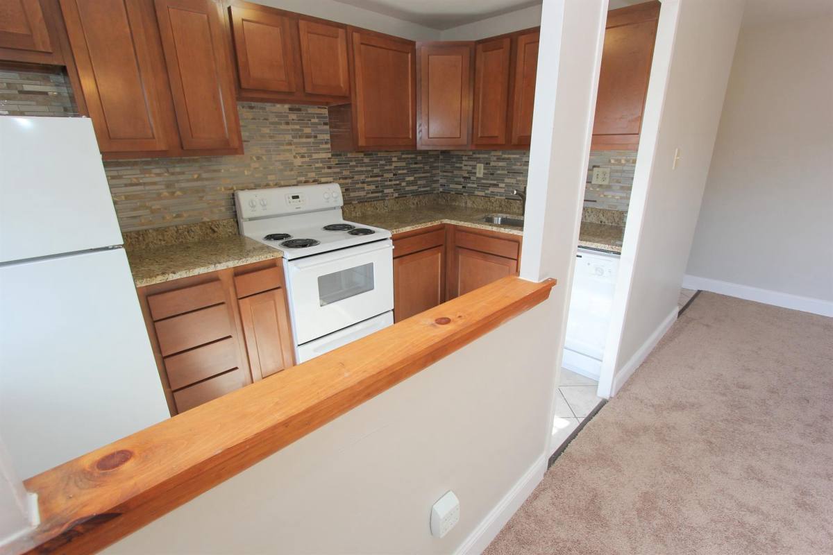 Apartment for rent at Regency Court, 6005 6009 6015 Fifth Ave, Pittsburgh, PA 15232