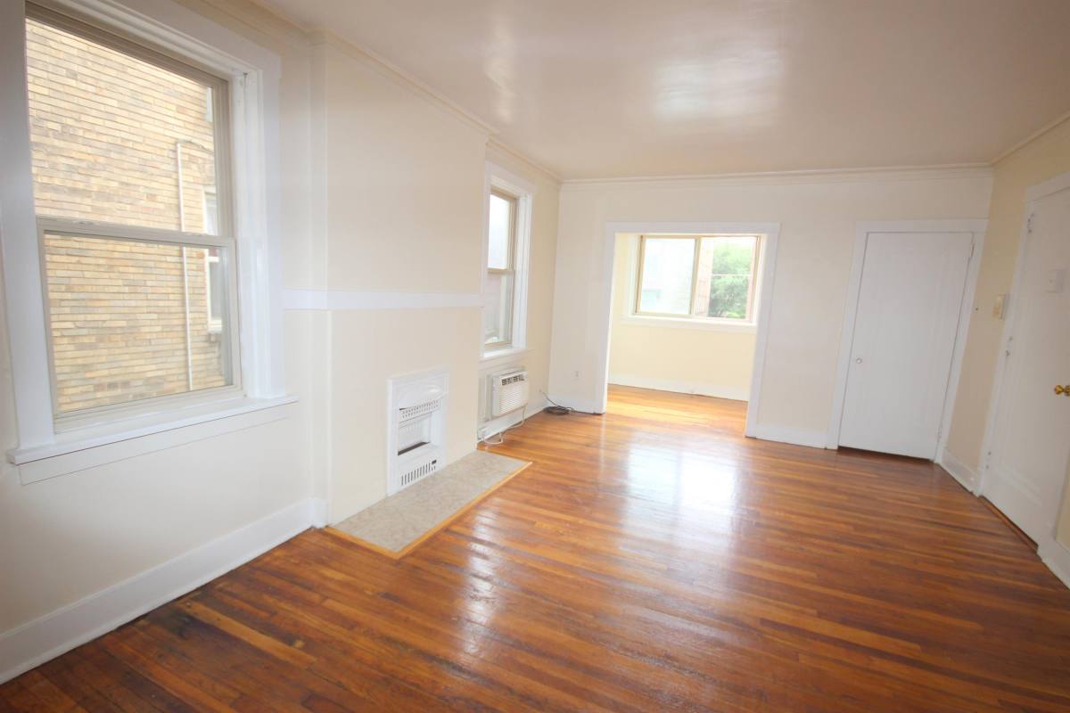 Apartment for rent at 5627 Hobart Street, 5625 5627 Hobart St, Pittsburgh, PA 15217